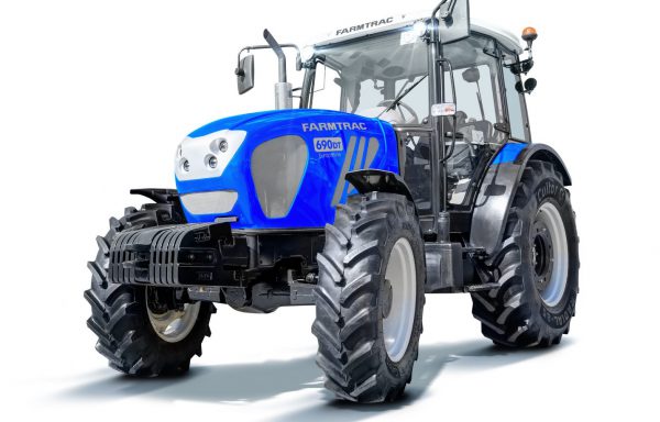 Traktor Farmtrac 690